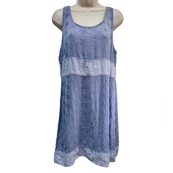 Johnny Was Vintage Sleeveless Purple/ Periwinkle Eyelet Tunic Dress Top